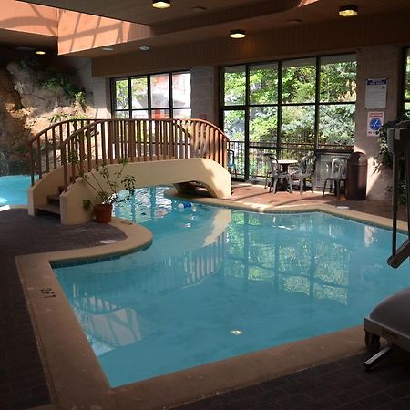 Zoders Inn And Suites Gatlinburg Ngoại thất bức ảnh