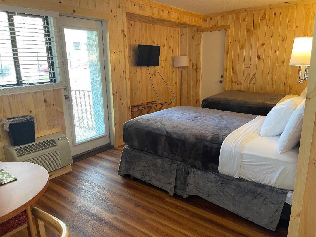 Zoders Inn And Suites Gatlinburg Ngoại thất bức ảnh