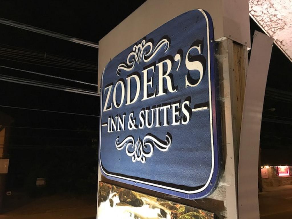 Zoders Inn And Suites Gatlinburg Ngoại thất bức ảnh