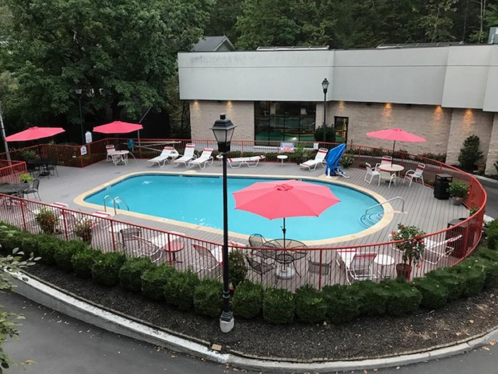 Zoders Inn And Suites Gatlinburg Ngoại thất bức ảnh