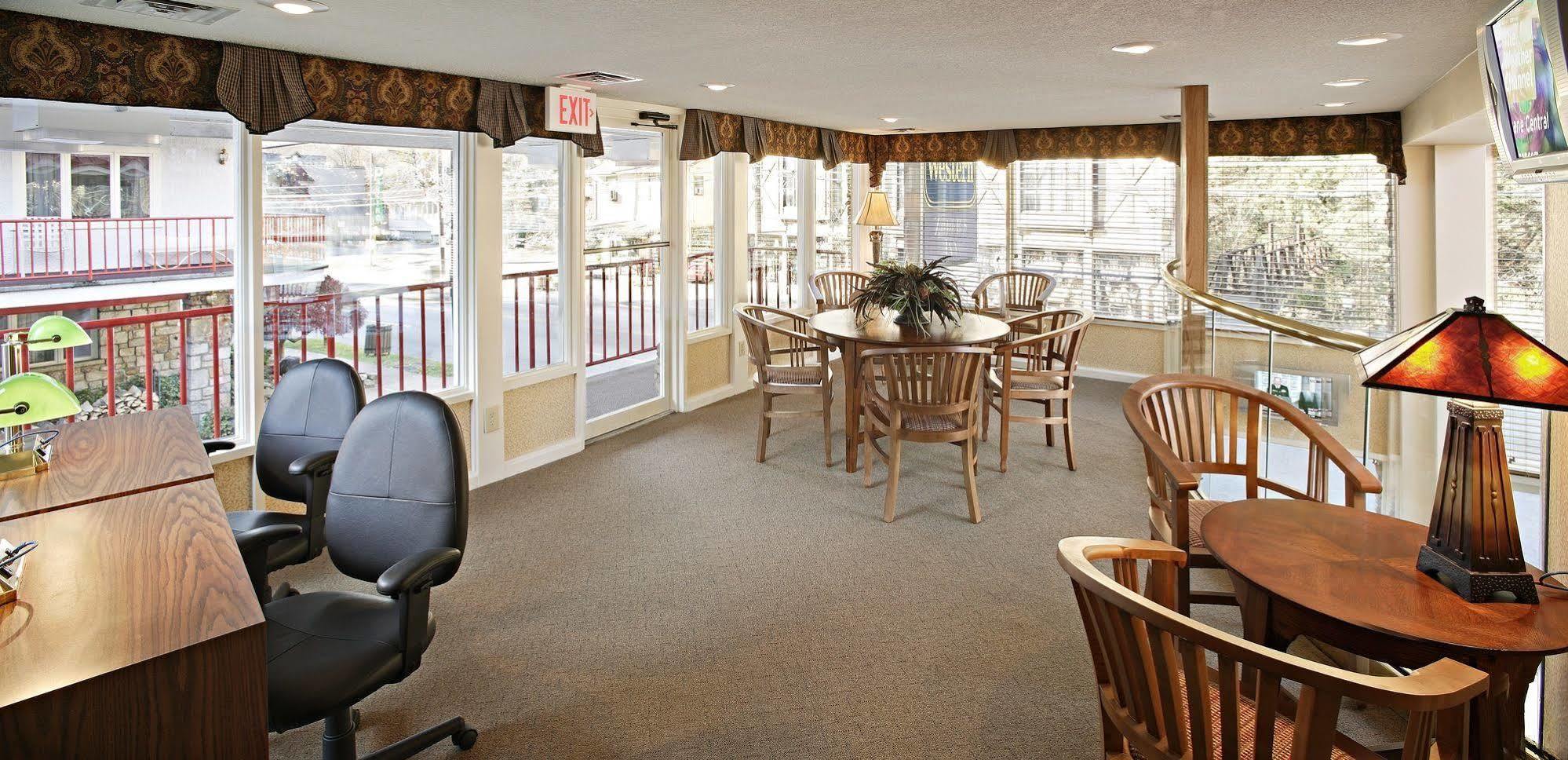Zoders Inn And Suites Gatlinburg Ngoại thất bức ảnh