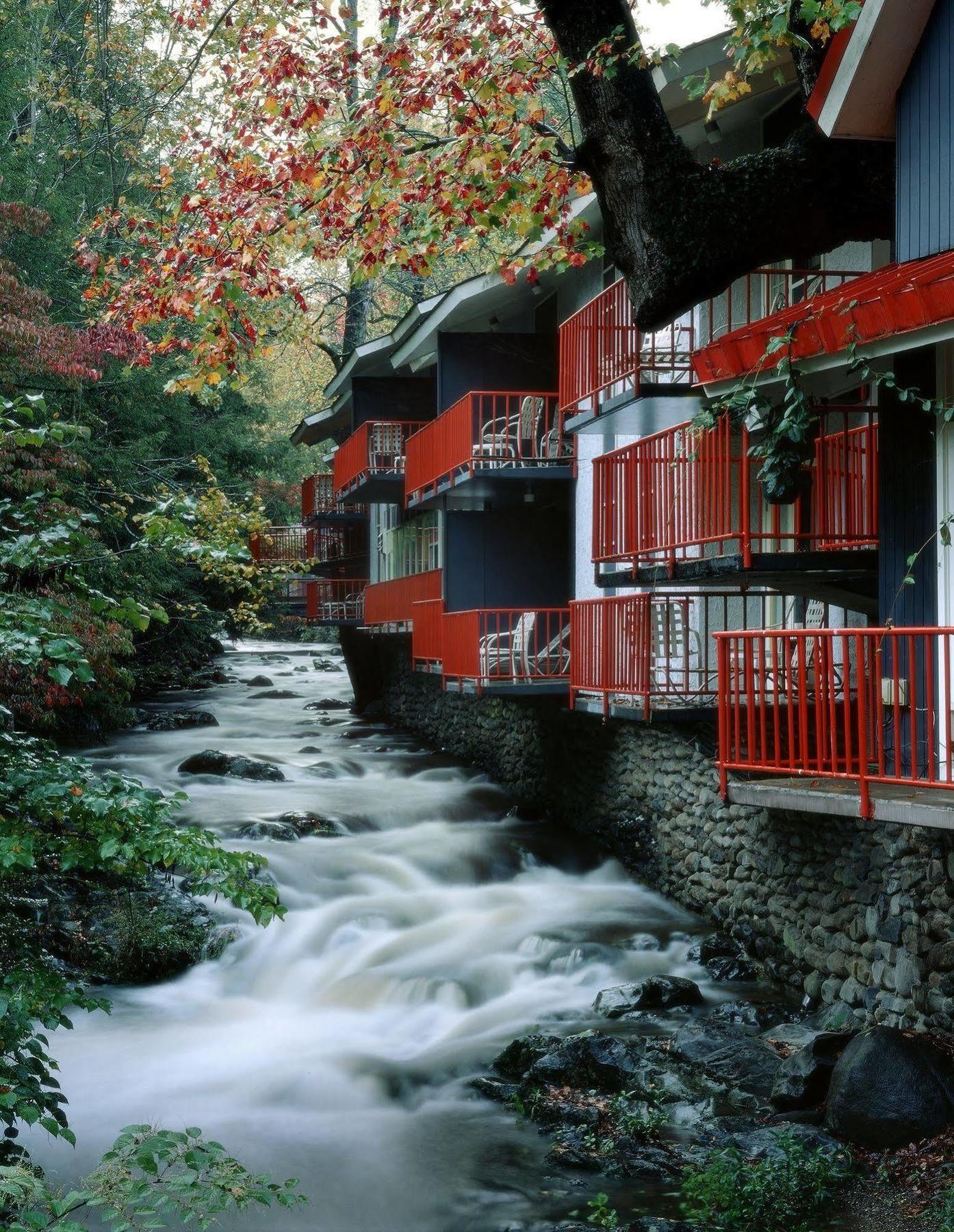 Zoders Inn And Suites Gatlinburg Ngoại thất bức ảnh